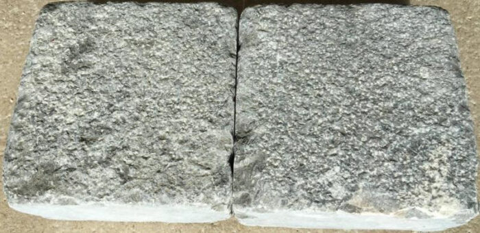 Pavé gris Louri pierre naturelle
