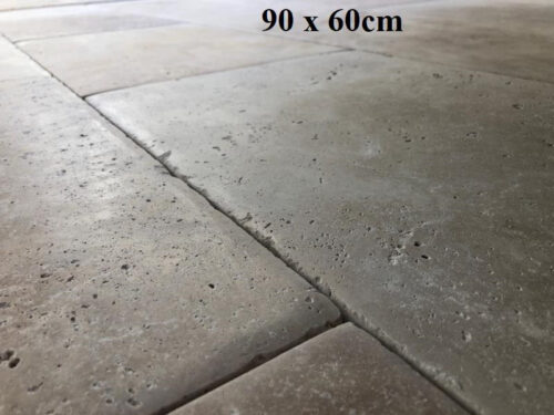 Travertin 90x60 en finition bombé patiné
