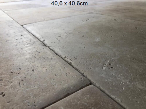 Travertin bombé patiné 40,6x40,6cm