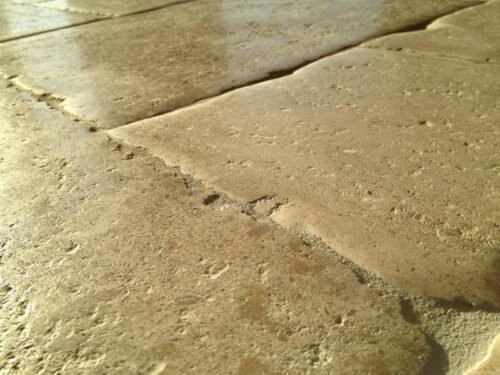 Pierre de Dordogne vieilli main patiné