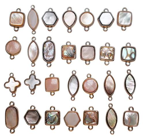 Connecteurs FB en nacre naturelle et laiton doré aléatoire